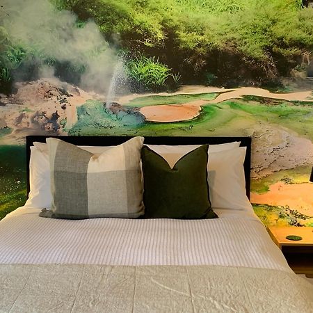 Parkside Boutique Lodge Роторуа Екстер'єр фото